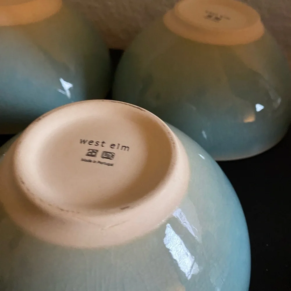 5 West Elm Light Blue Organic Alta Reactive Crackle Finish Soup Cereal Bowls